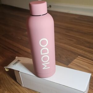 MODO NWT Water Bottle Pink